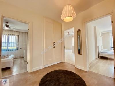 Kusadasinda Muhtesem Havuzlu Miray A3 Villa